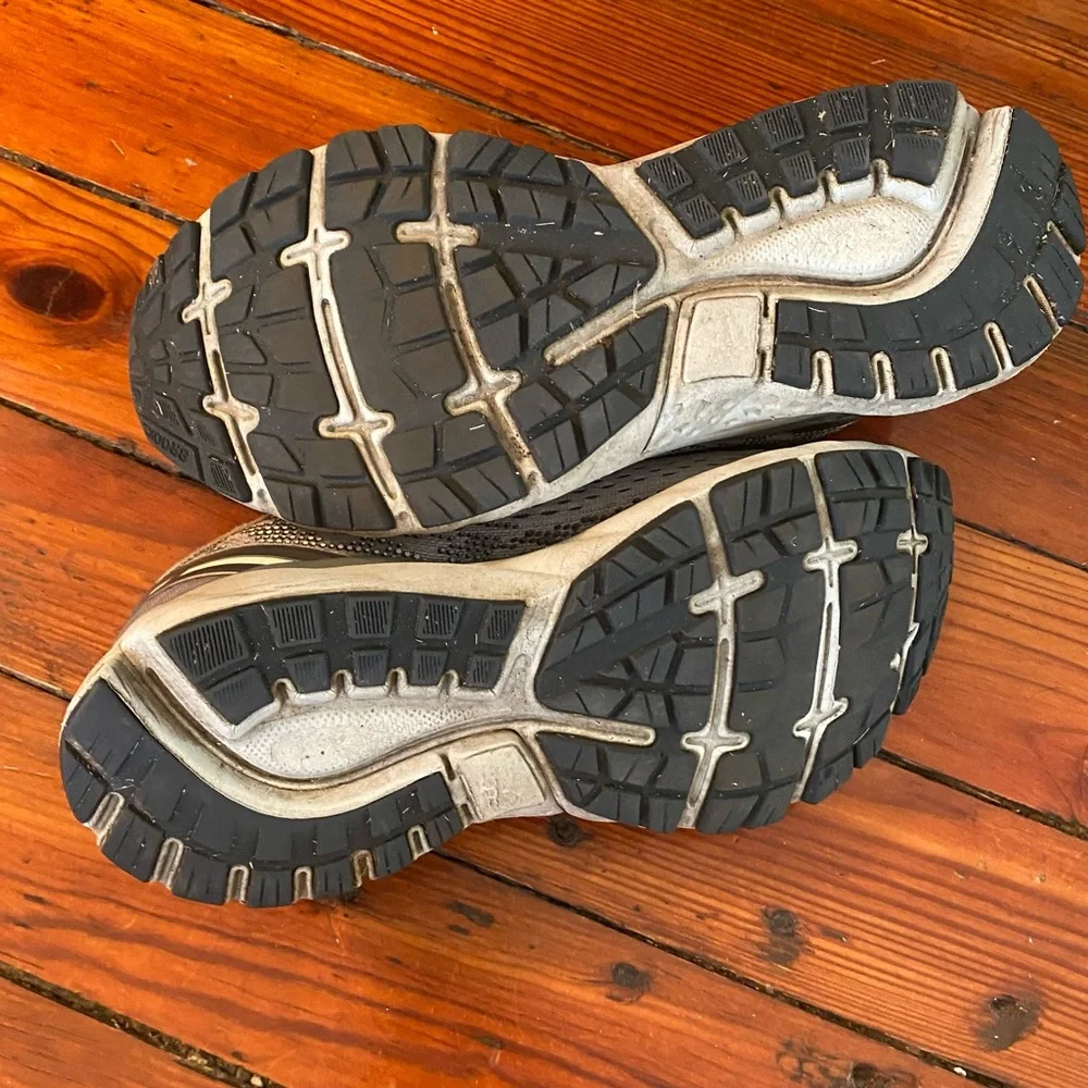 Brooks ghost 11